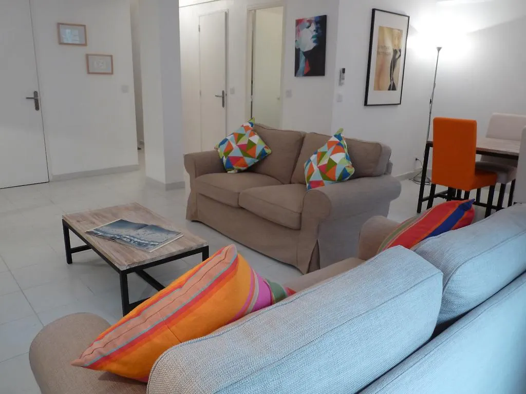 Apartment 82 Cannes