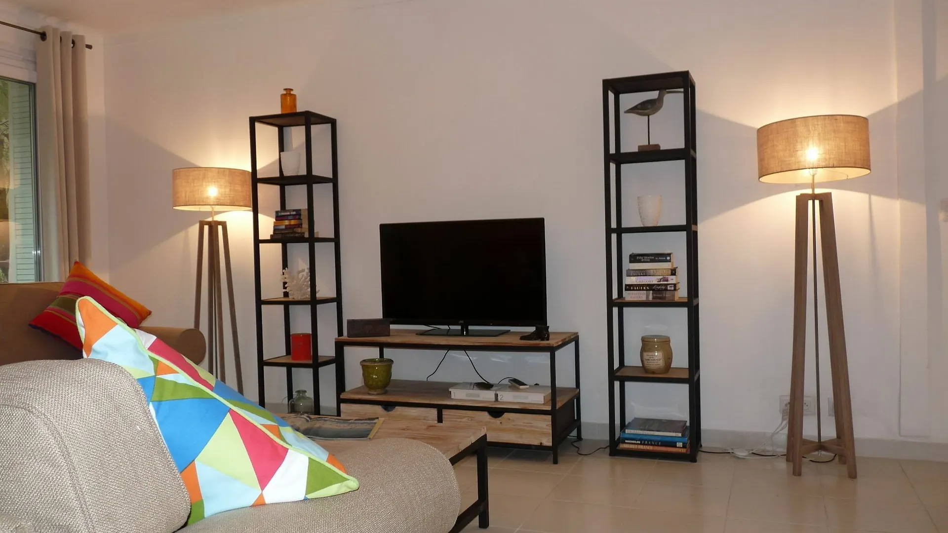 Apartment 82 Cannes